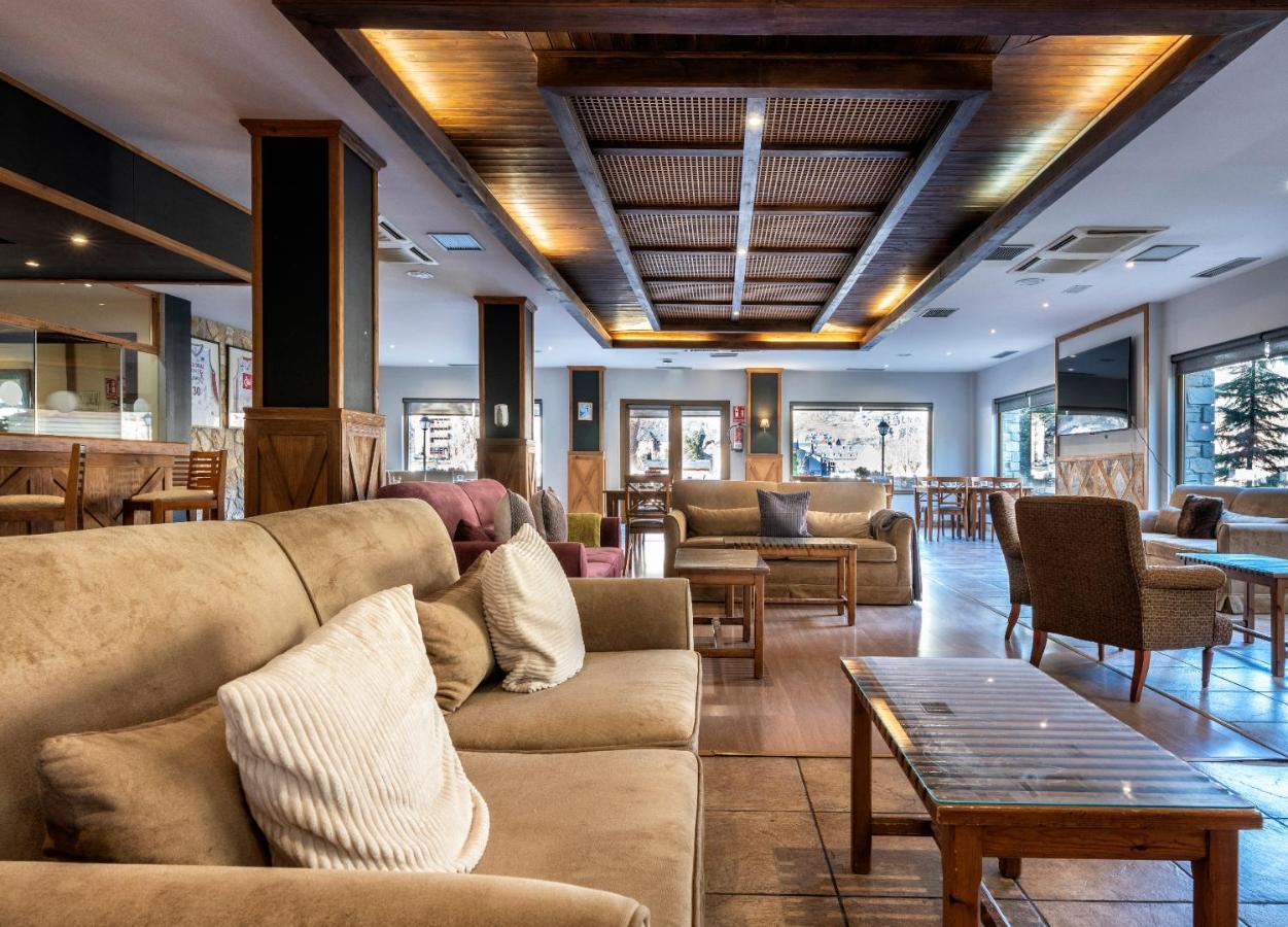 Hotel Vielha Val D'Aran, Affiliated By Melia Exterior photo