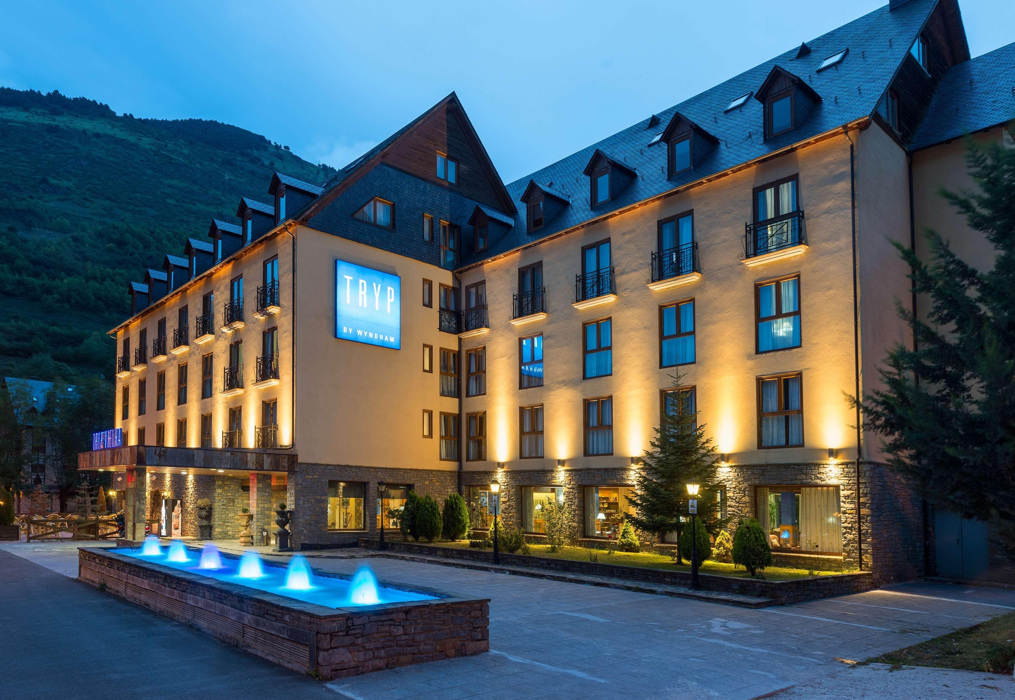 Hotel Vielha Val D'Aran, Affiliated By Melia Exterior photo